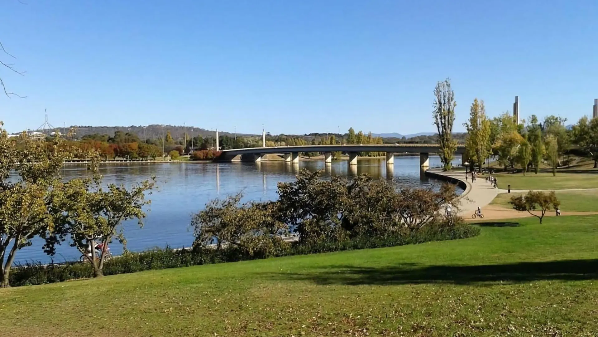 Delight In The Heart Of Canberra Appartamento